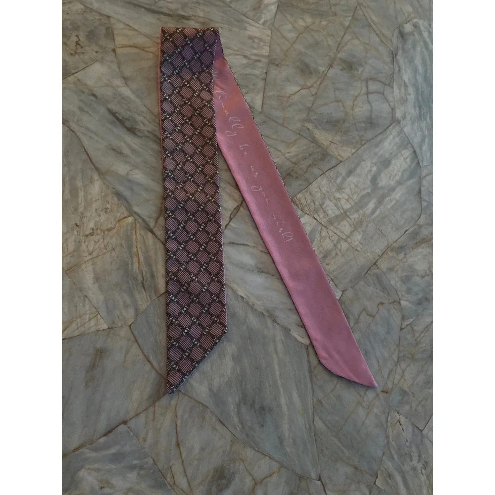 Pink Geometric Chain Link Silk Skinny Scarf Twilly‎ with Script Lettering